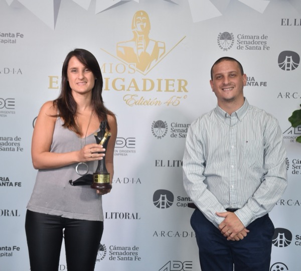 13 - Credifiar - Mariela Schenquer y Ariel Schenquer 02