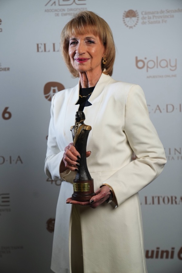 Leticia Brussini - Lety Peinados