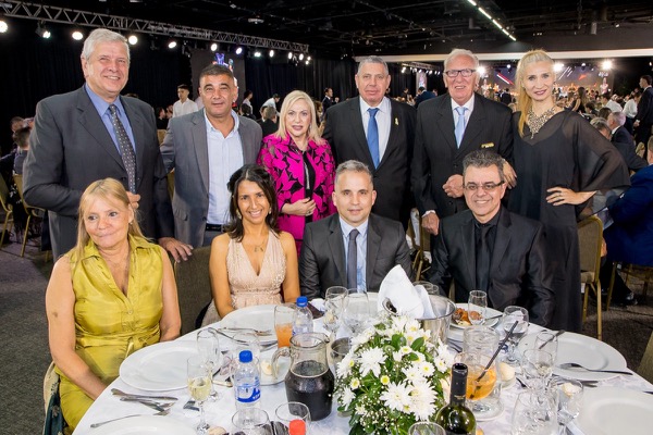 Guido Airaudo, Juan Manuel Velázquez, Susana Cohen, Marcelo Gura, Bernardo Cohen, Andrea Tousto, Claudia Sattler, Zaida Coria, Gabriel Gandini y Edgardo Sobrero